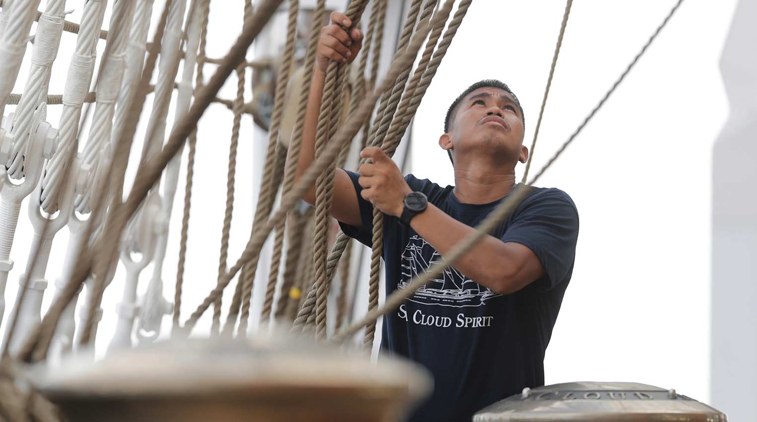 SeaCloud_Kreuzfahrten_SeaCloudSpirit_Segel_Crew3