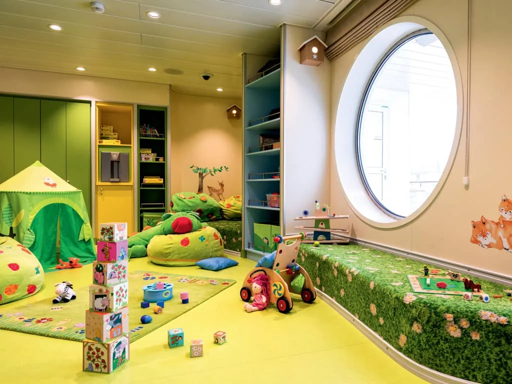 <i><i><i>Mein Schiff</i></i> 6</i> - Für Familien und Kinder <i><i><i>Mein Schiff</i></i> 6</i> - Für Familien und Kinder